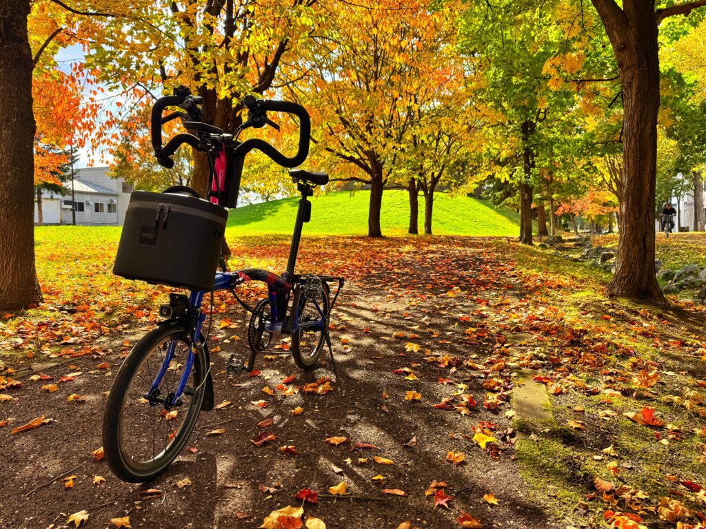BROMPTON（P）でポタリング～ヨシリンさんで最新ファットバイクを愛でる
